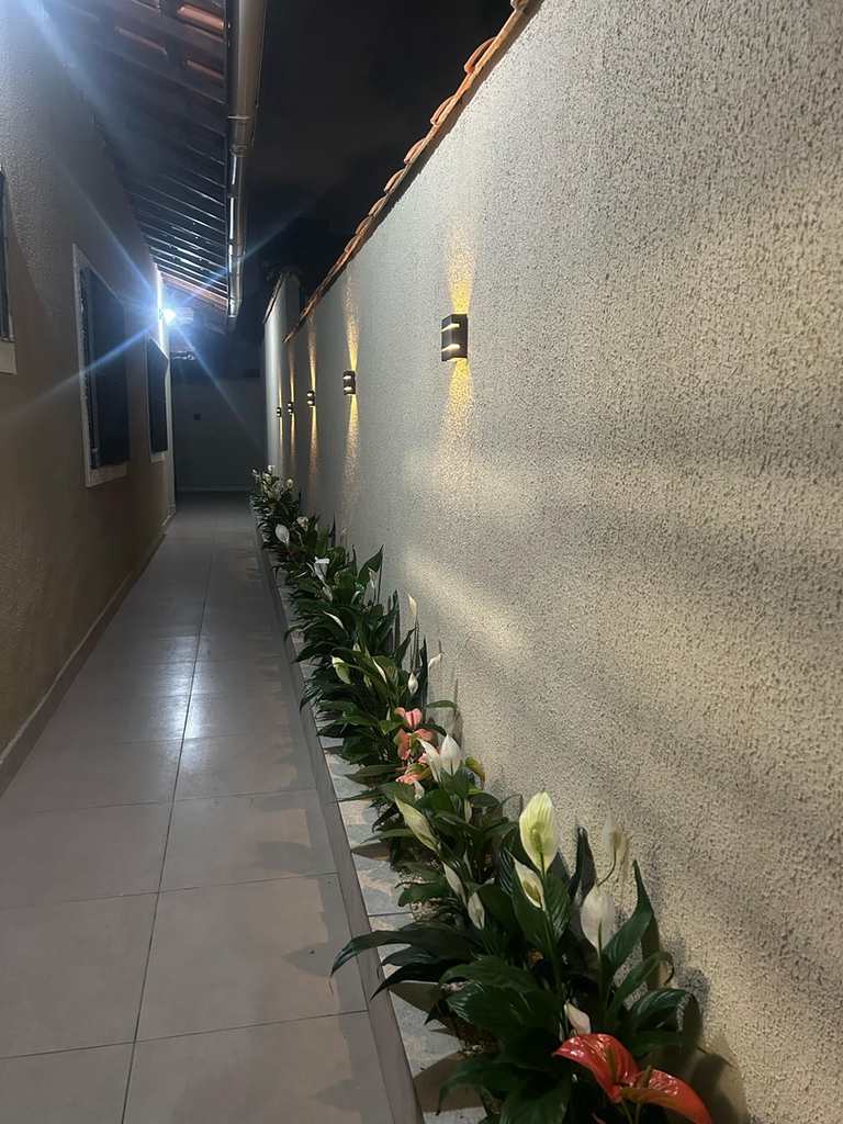 Casa em Praia Grande, no bairro Caiçara