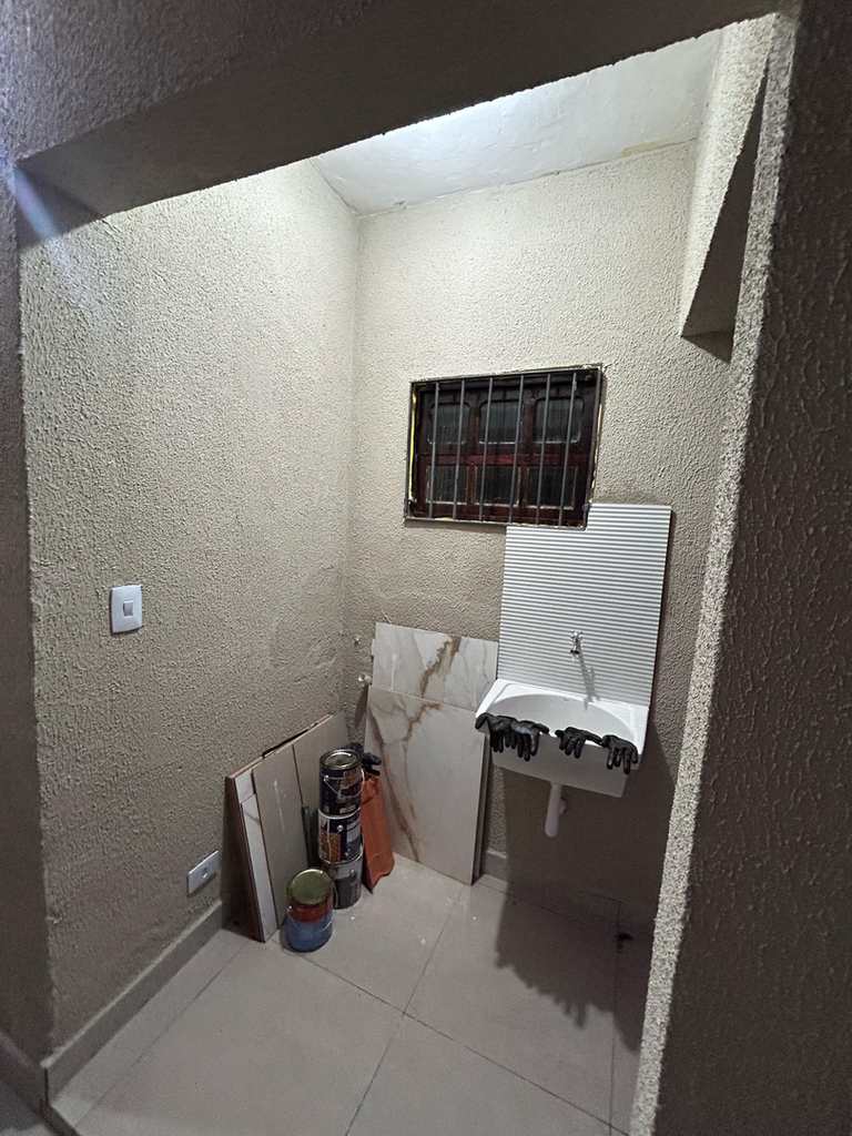 Casa em Praia Grande, no bairro Caiçara