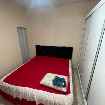 Casa em Praia Grande, bairro Quietude