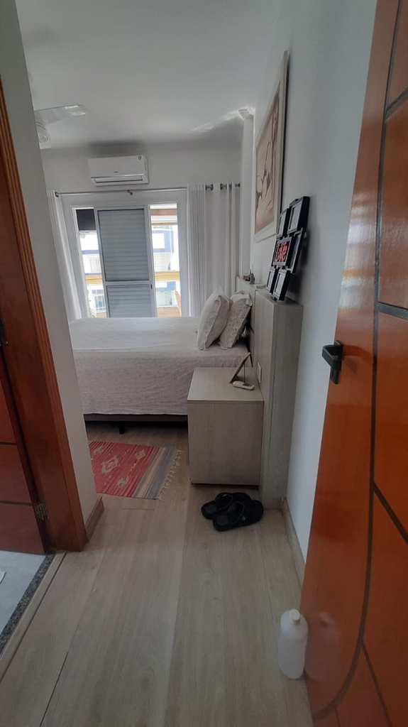 Apartamento em Praia Grande, no bairro Campo da Aviação