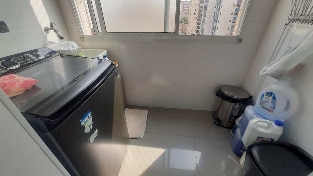 Apartamento em Praia Grande, no bairro Campo da Aviação