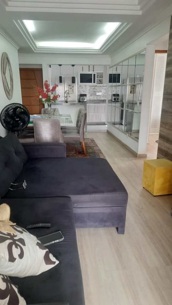Apartamento em Praia Grande, no bairro Campo da Aviação