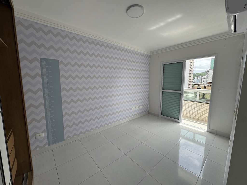 Apartamento em Praia Grande, no bairro Boqueirão