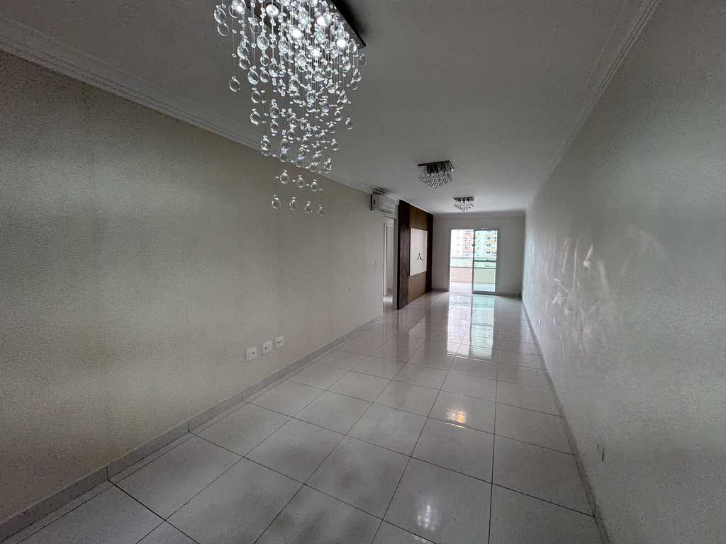 Apartamento em Praia Grande, no bairro Boqueirão
