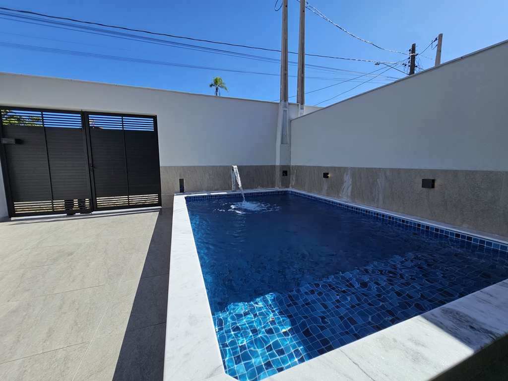 Casa em Itanhaém, no bairro Bopiranga
