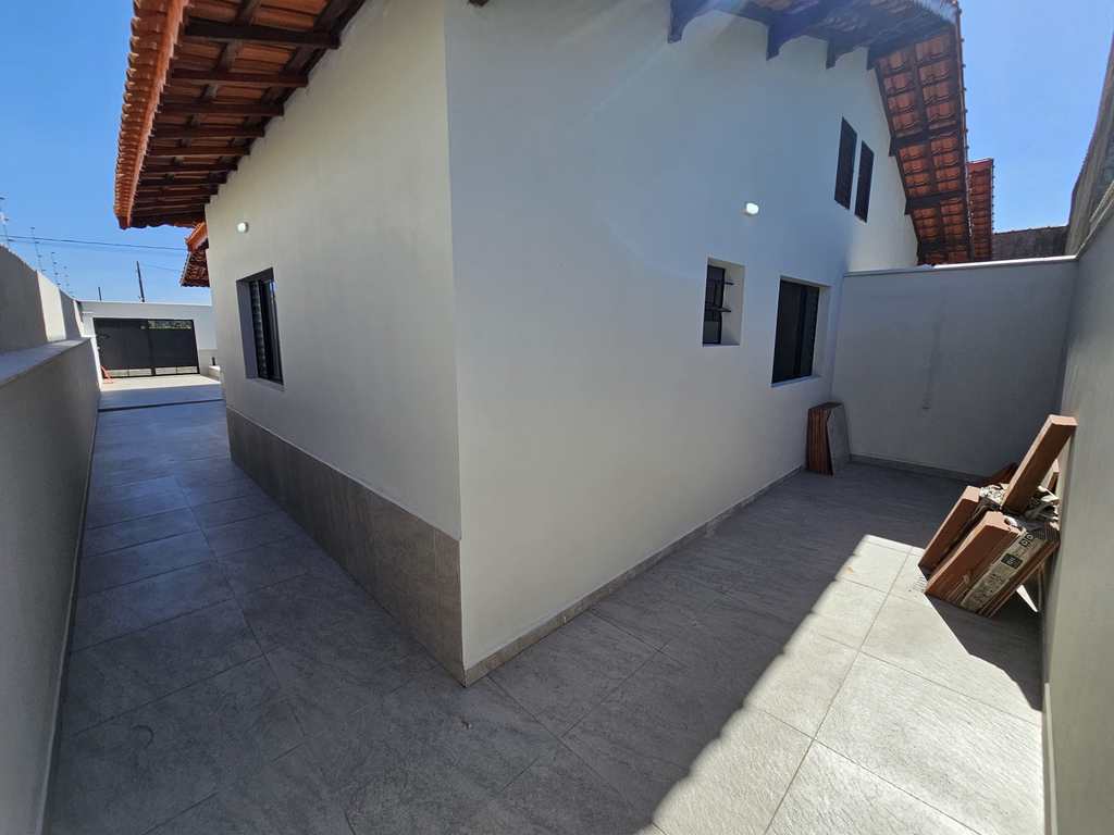 Casa em Itanhaém, no bairro Bopiranga