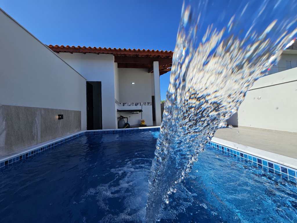Casa em Itanhaém, no bairro Bopiranga