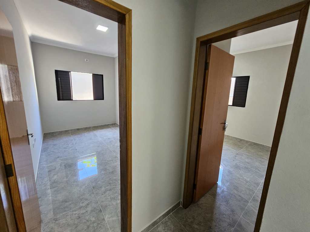 Casa em Itanhaém, no bairro Bopiranga