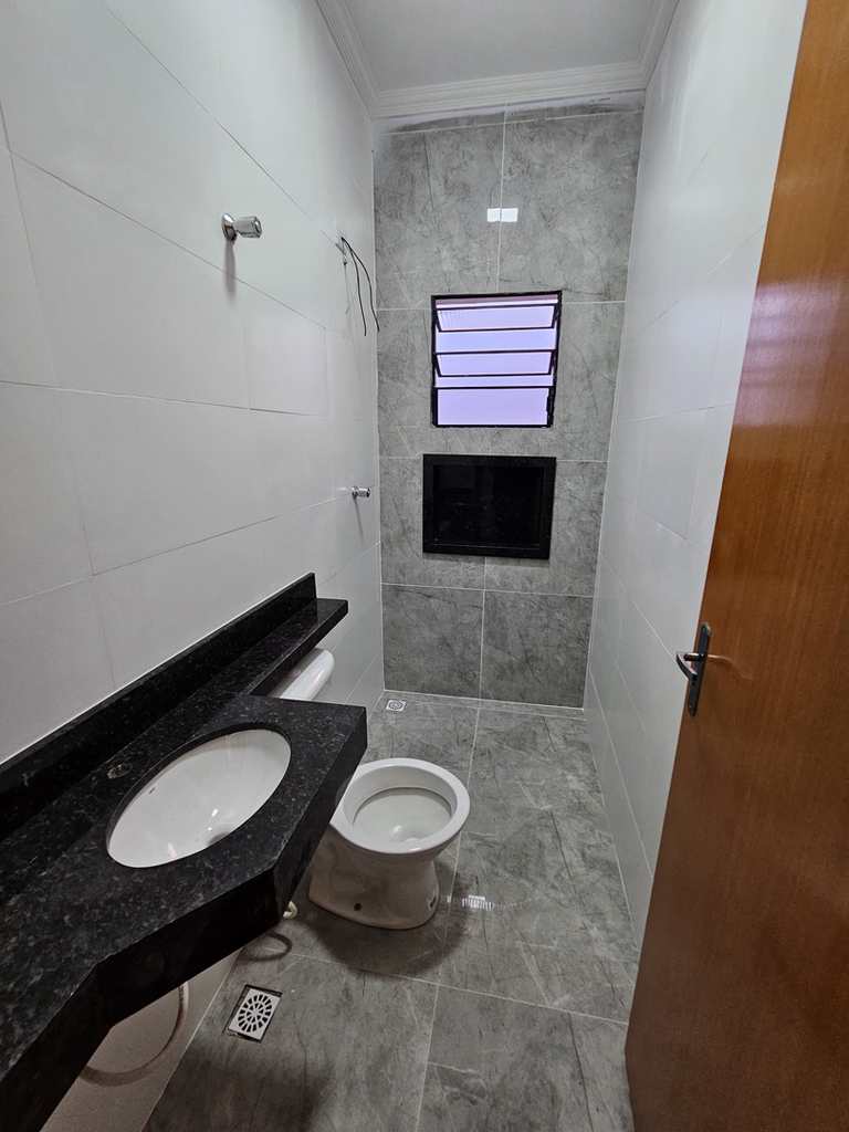 Casa em Itanhaém, no bairro Bopiranga