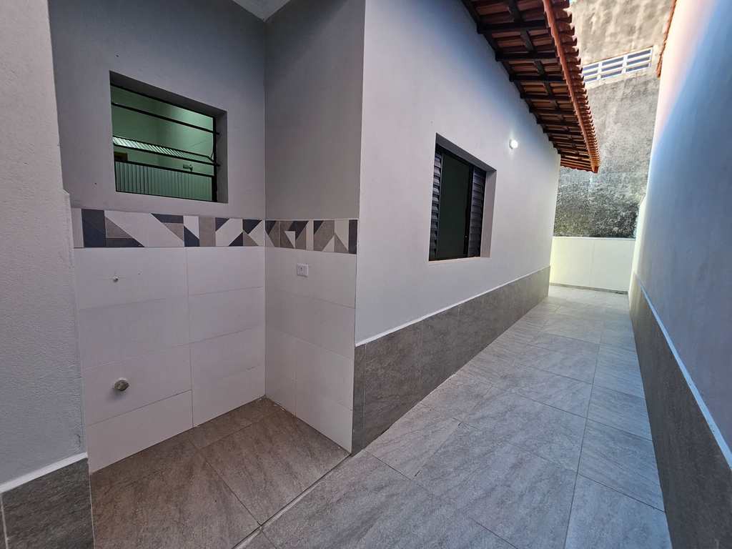 Casa em Itanhaém, no bairro Bopiranga
