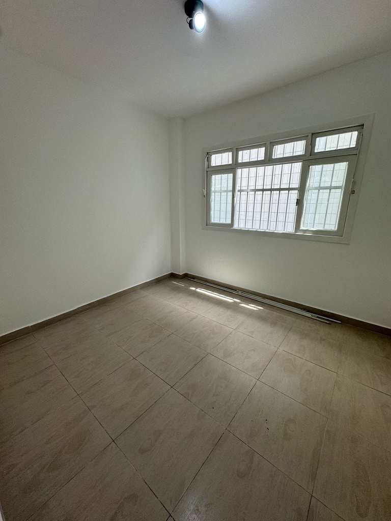 Apartamento em Praia Grande, no bairro Canto do Forte