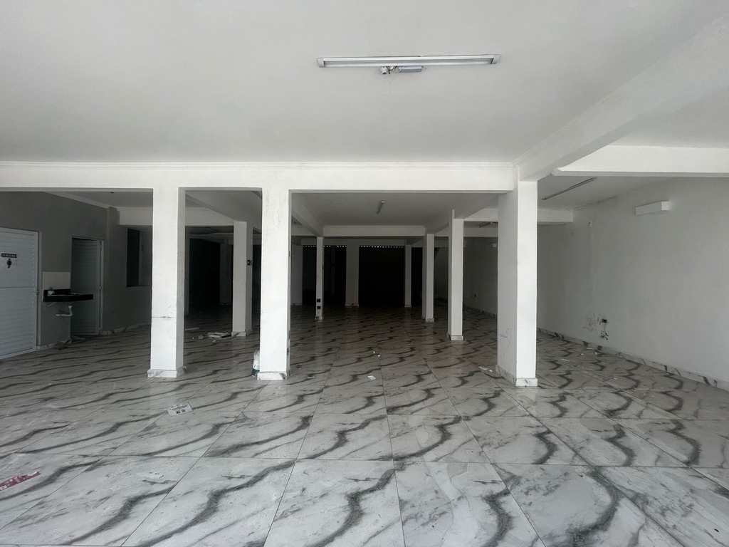 Loja em Praia Grande, no bairro Tupi