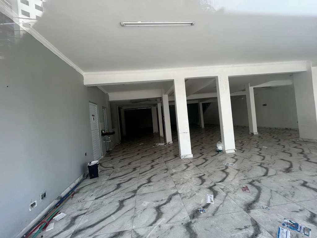 Loja em Praia Grande, no bairro Tupi