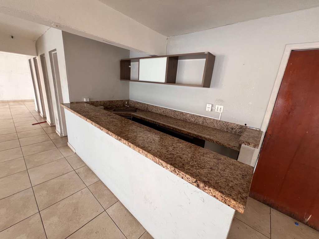 Loja em Praia Grande, no bairro Mirim