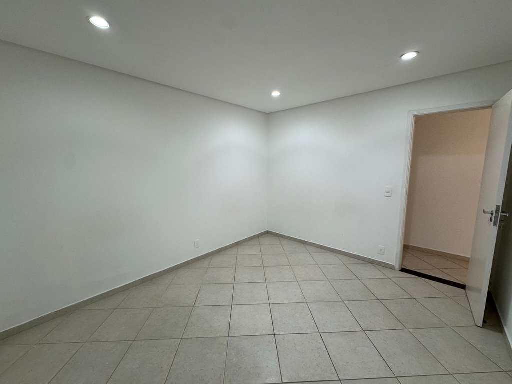 Apartamento em Praia Grande, no bairro Guilhermina