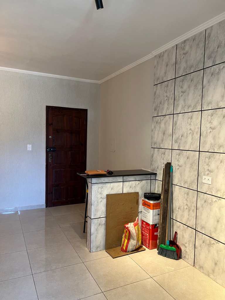 Kitnet em Praia Grande, no bairro Boqueirão