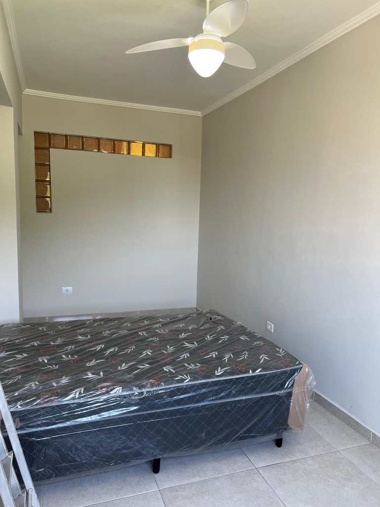 Kitnet em Praia Grande, no bairro Boqueirão