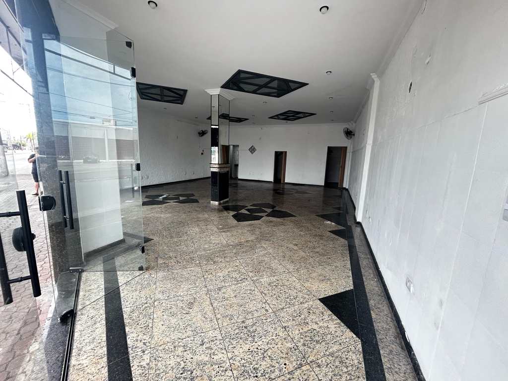 Loja em Praia Grande, no bairro Ocian