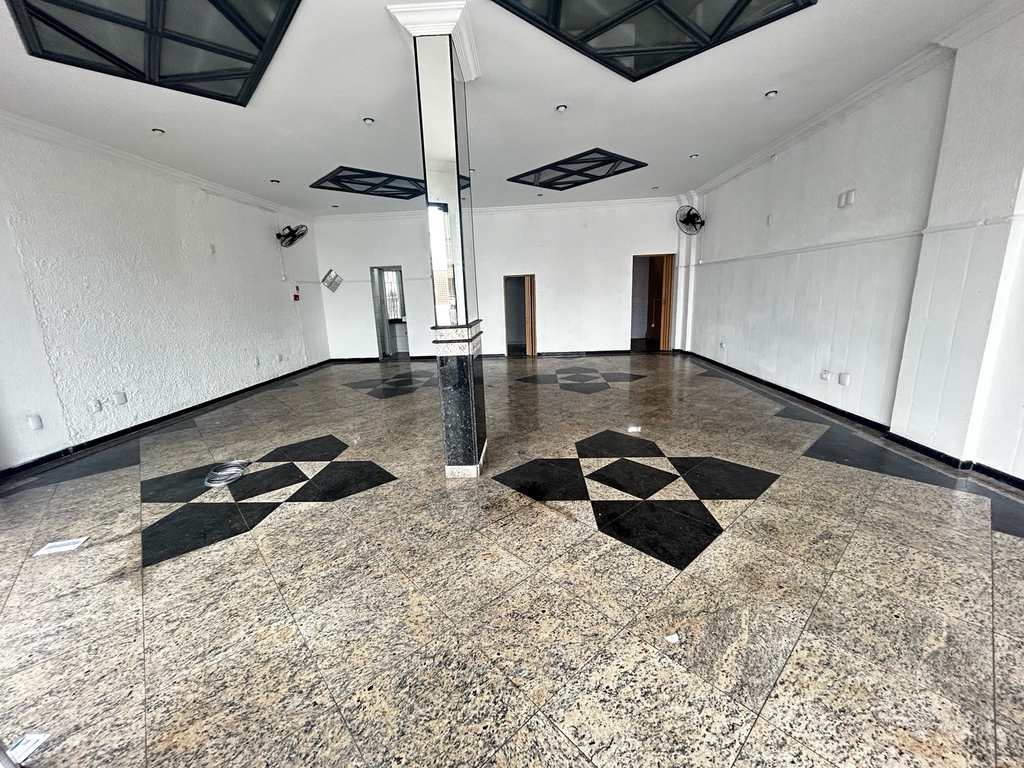 Loja em Praia Grande, no bairro Ocian