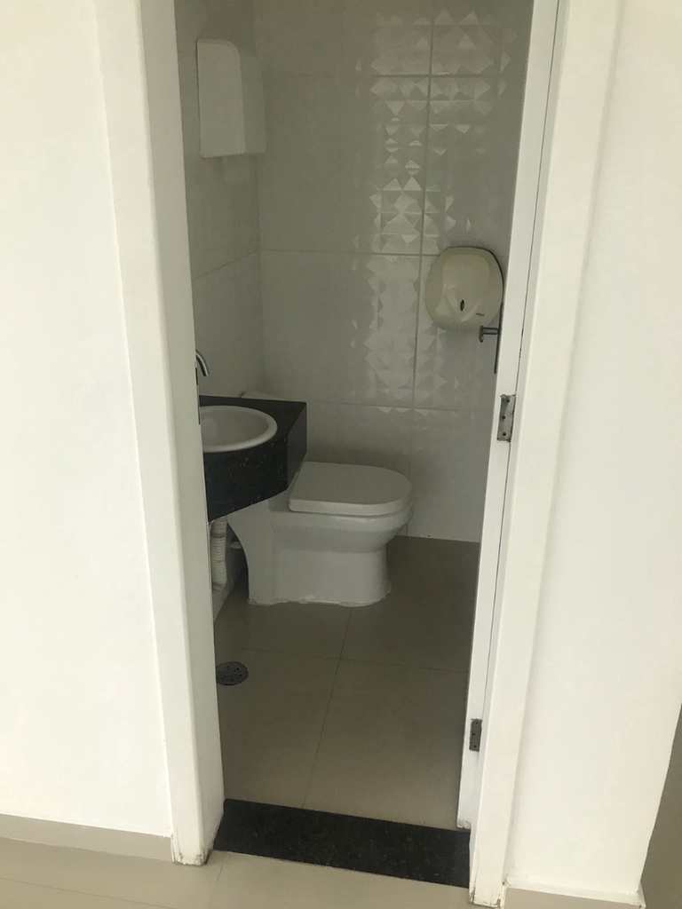Sala Comercial em Praia Grande, no bairro Mirim