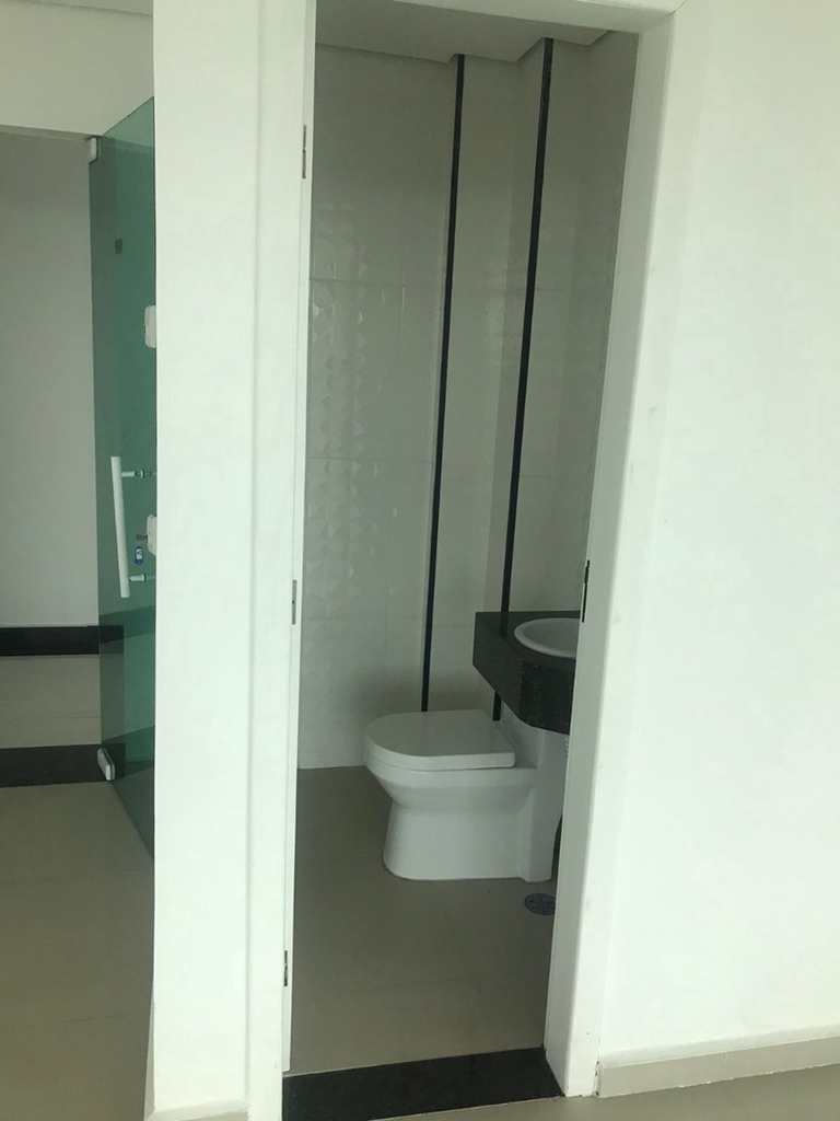 Sala Comercial em Praia Grande, no bairro Mirim