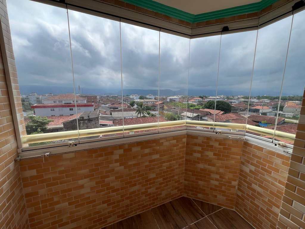 Apartamento em Praia Grande, no bairro Maracanã