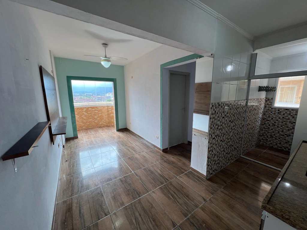 Apartamento em Praia Grande, no bairro Maracanã