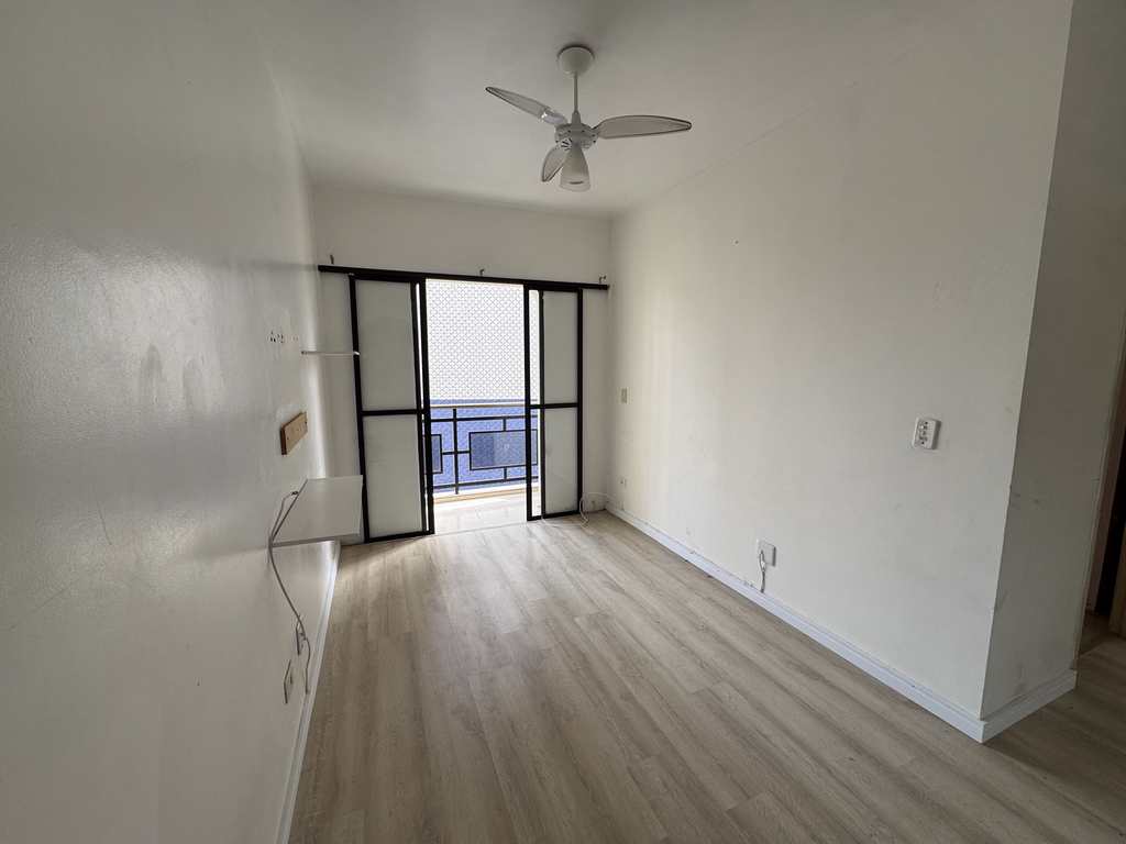Apartamento em Praia Grande, no bairro Caiçara