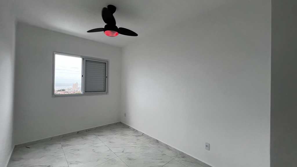 Apartamento em Praia Grande, no bairro Mirim