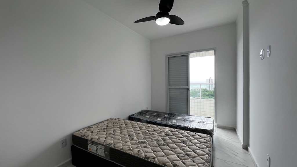 Apartamento em Praia Grande, no bairro Mirim