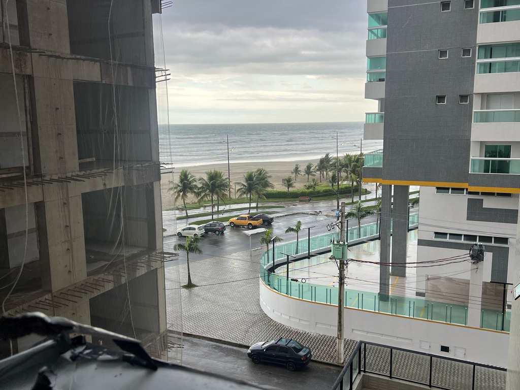 Apartamento em Praia Grande, no bairro Maracanã