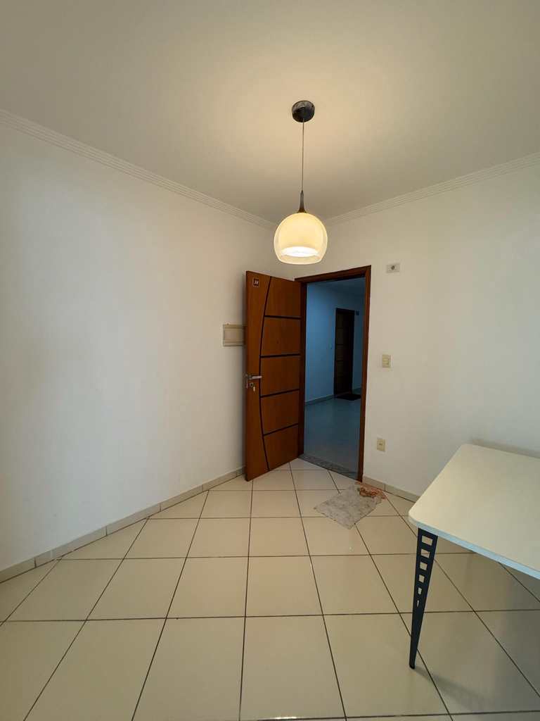 Apartamento em Praia Grande, no bairro Guilhermina