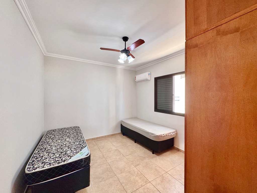 Apartamento em Praia Grande, no bairro Guilhermina