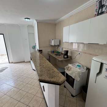 Apartamento em Praia Grande, bairro Ocian