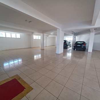 Apartamento em Praia Grande, bairro Guilhermina