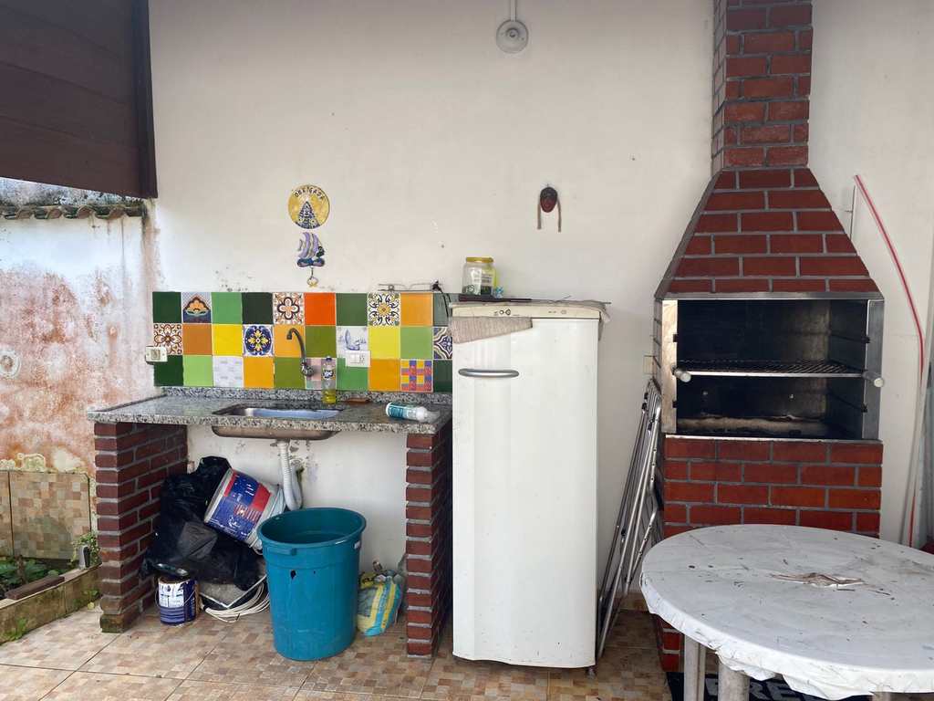 Casa em Itanhaém, no bairro Jardim Suarão