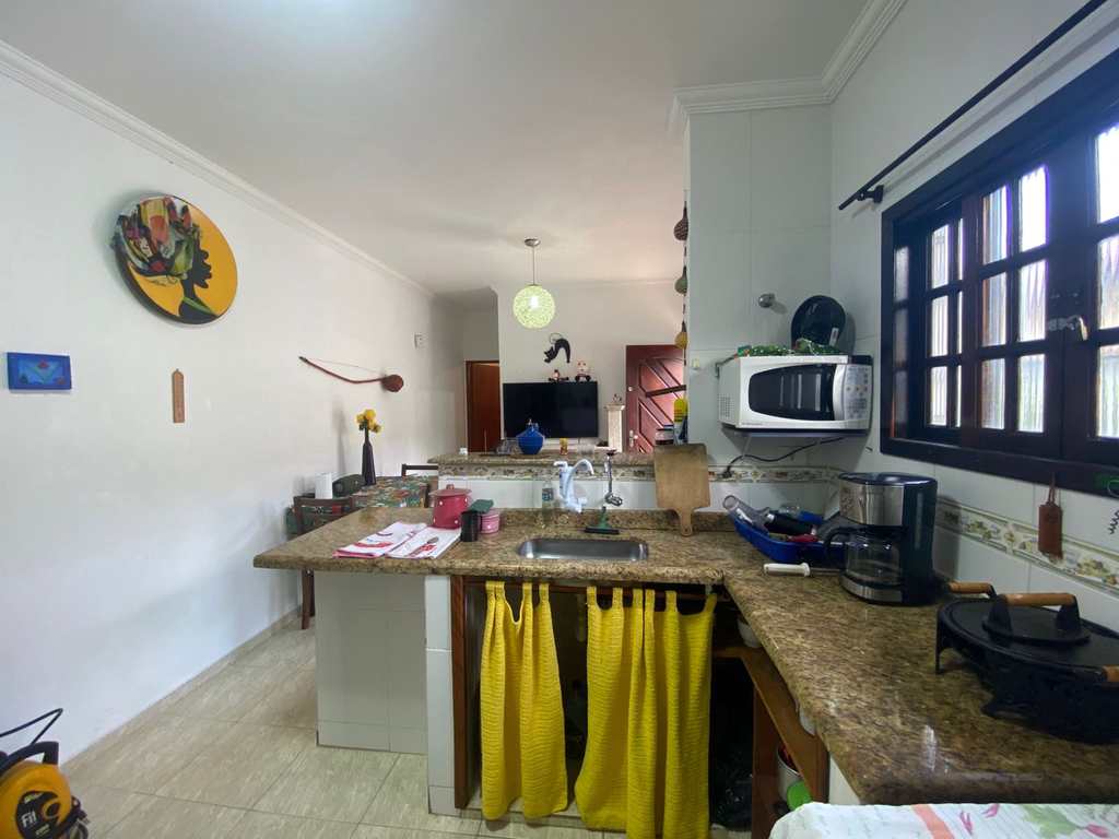 Casa em Itanhaém, no bairro Jardim Suarão