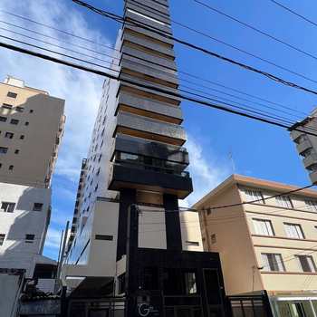 Apartamento em Praia Grande, bairro Canto do Forte