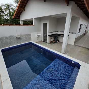 Casa em Itanhaém, bairro Campos Elíseos