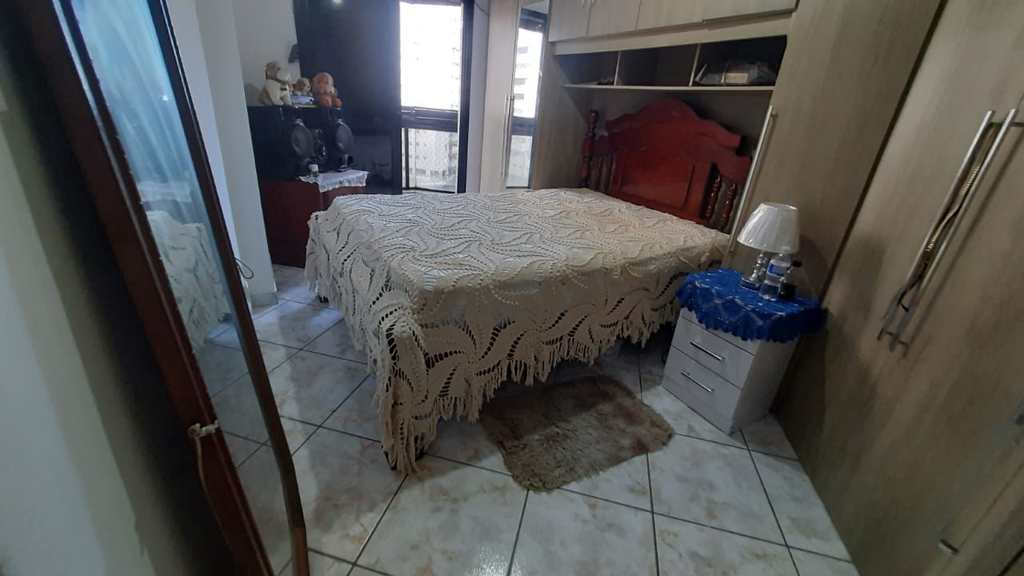 Apartamento em Praia Grande, no bairro Boqueirão