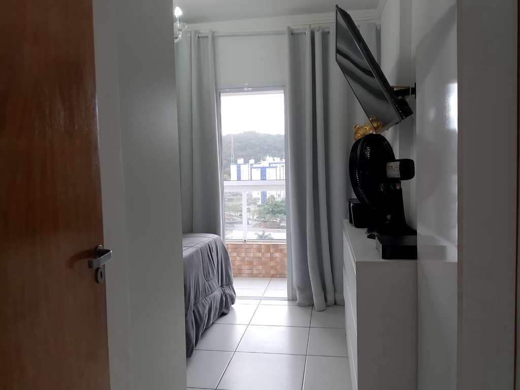 Apartamento em Praia Grande, no bairro Canto do Forte