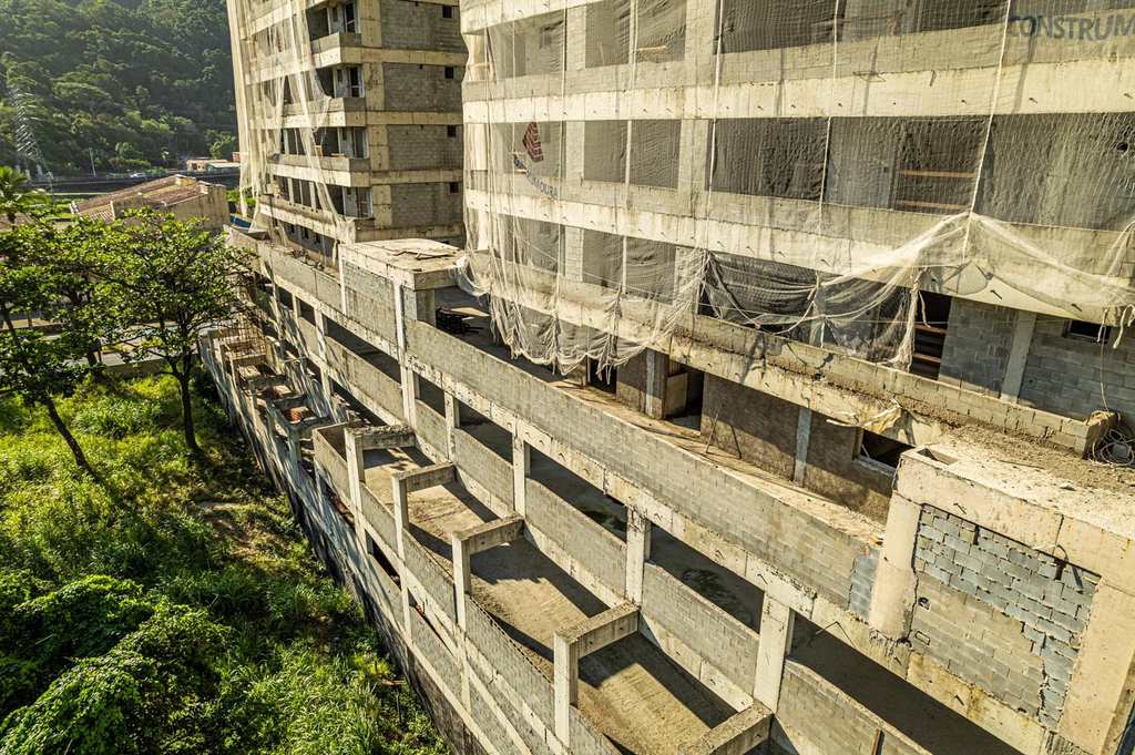 Apartamento em Mongaguá, no bairro Centro