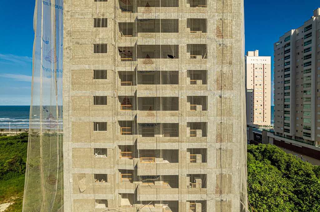 Apartamento em Mongaguá, no bairro Centro
