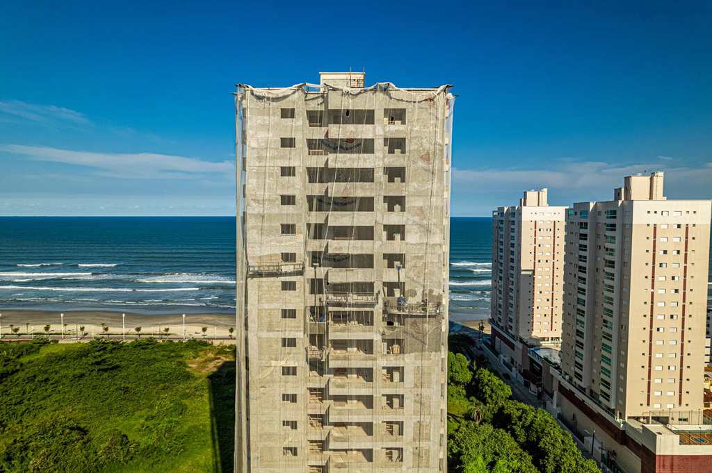 Apartamento em Mongaguá, no bairro Centro