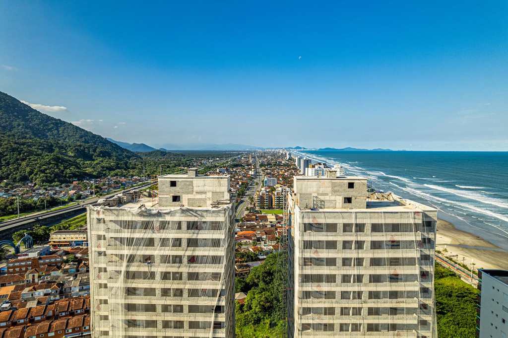 Apartamento em Mongaguá, no bairro Centro