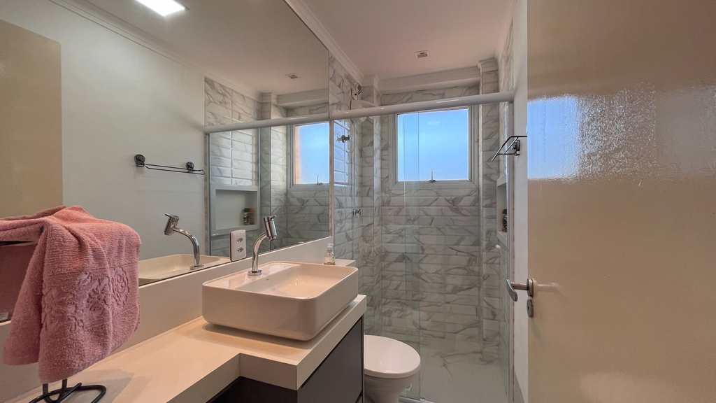 Apartamento em Praia Grande, no bairro Real