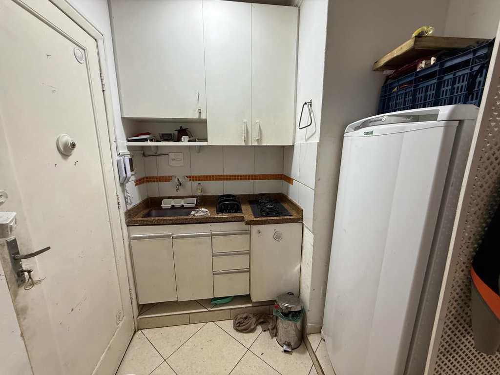 Kitnet em São Vicente, no bairro Centro