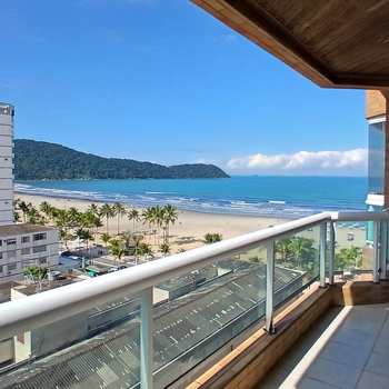 Apartamento em Praia Grande, bairro Boqueirão
