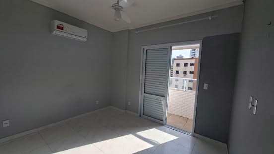 Apartamento em Praia Grande, no bairro Guilhermina