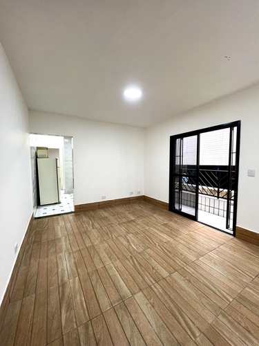 Apartamento, código 9916 em Praia Grande, bairro Tupi